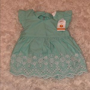Gymboree shirt with open back 12-18 months
